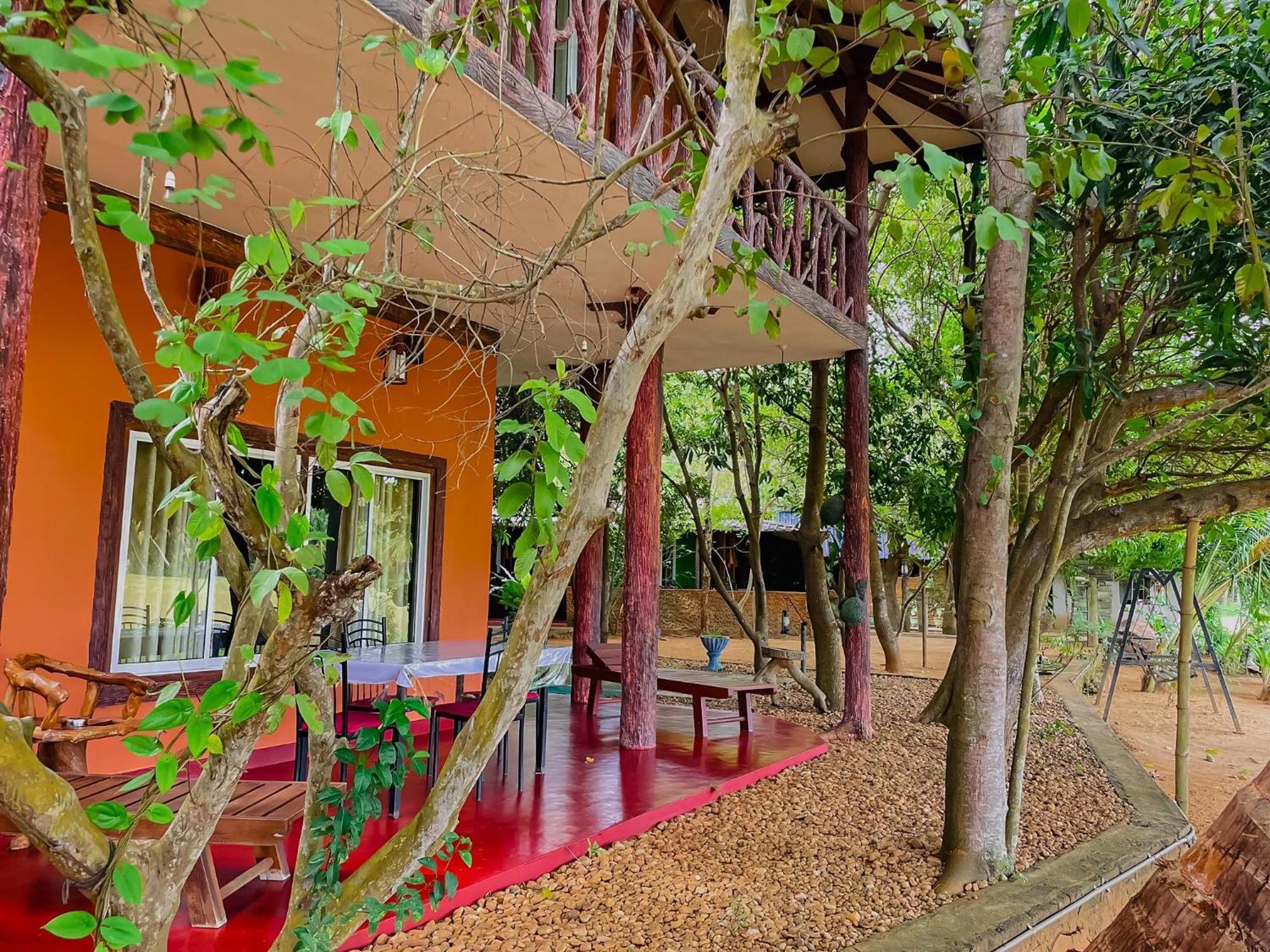V Cabanas & Yala Safari Place Tissamaharama Exterior photo